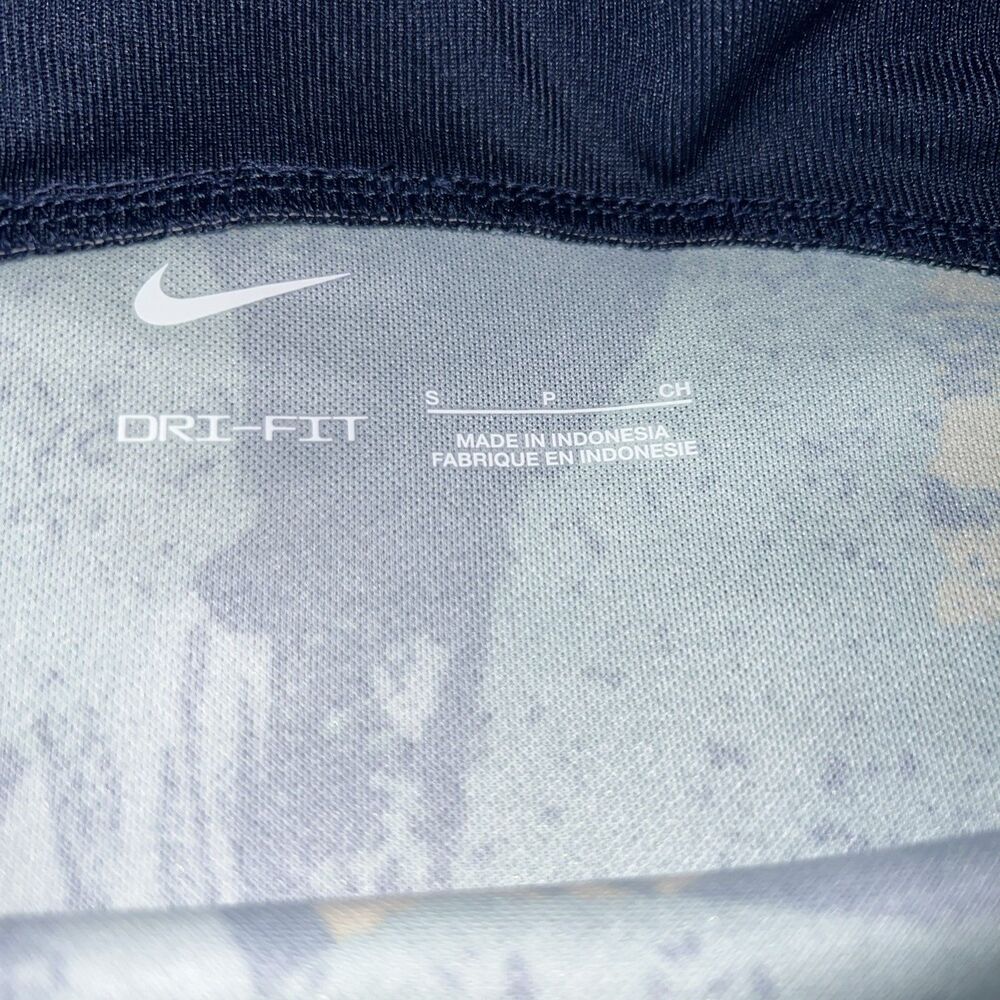 SMALL Australia National Team Nike 2022/23 Pre-Match Top Green/Yellow DM9543-720 - Picture 6 of 12